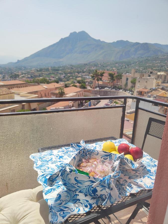 Gierre Apartment テルミニ・イメレーゼ エクステリア 写真