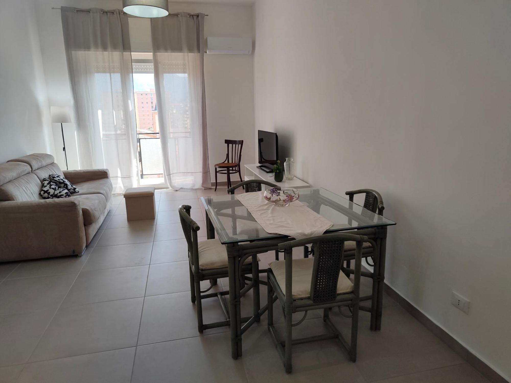 Gierre Apartment テルミニ・イメレーゼ エクステリア 写真