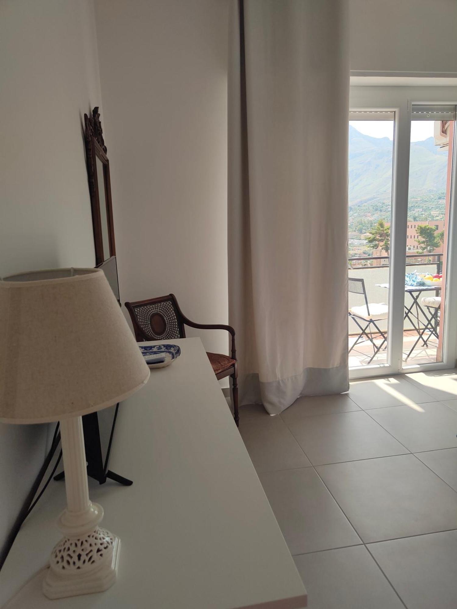 Gierre Apartment テルミニ・イメレーゼ エクステリア 写真