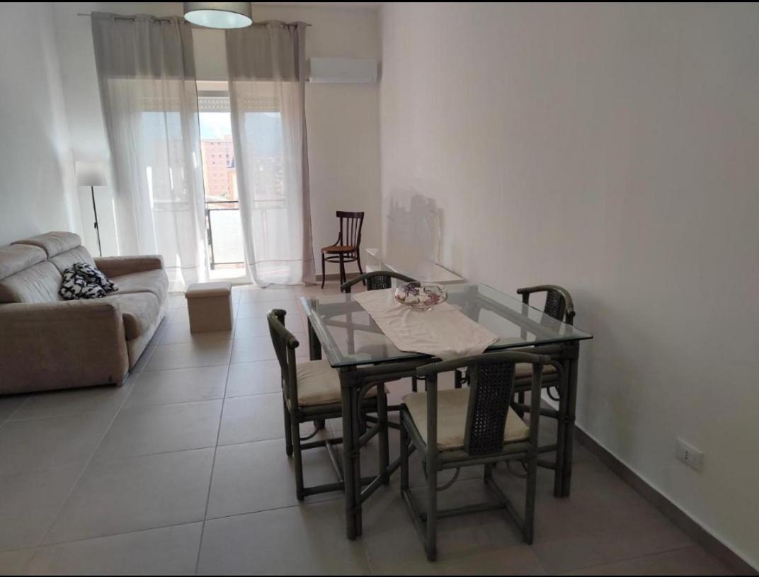 Gierre Apartment テルミニ・イメレーゼ エクステリア 写真